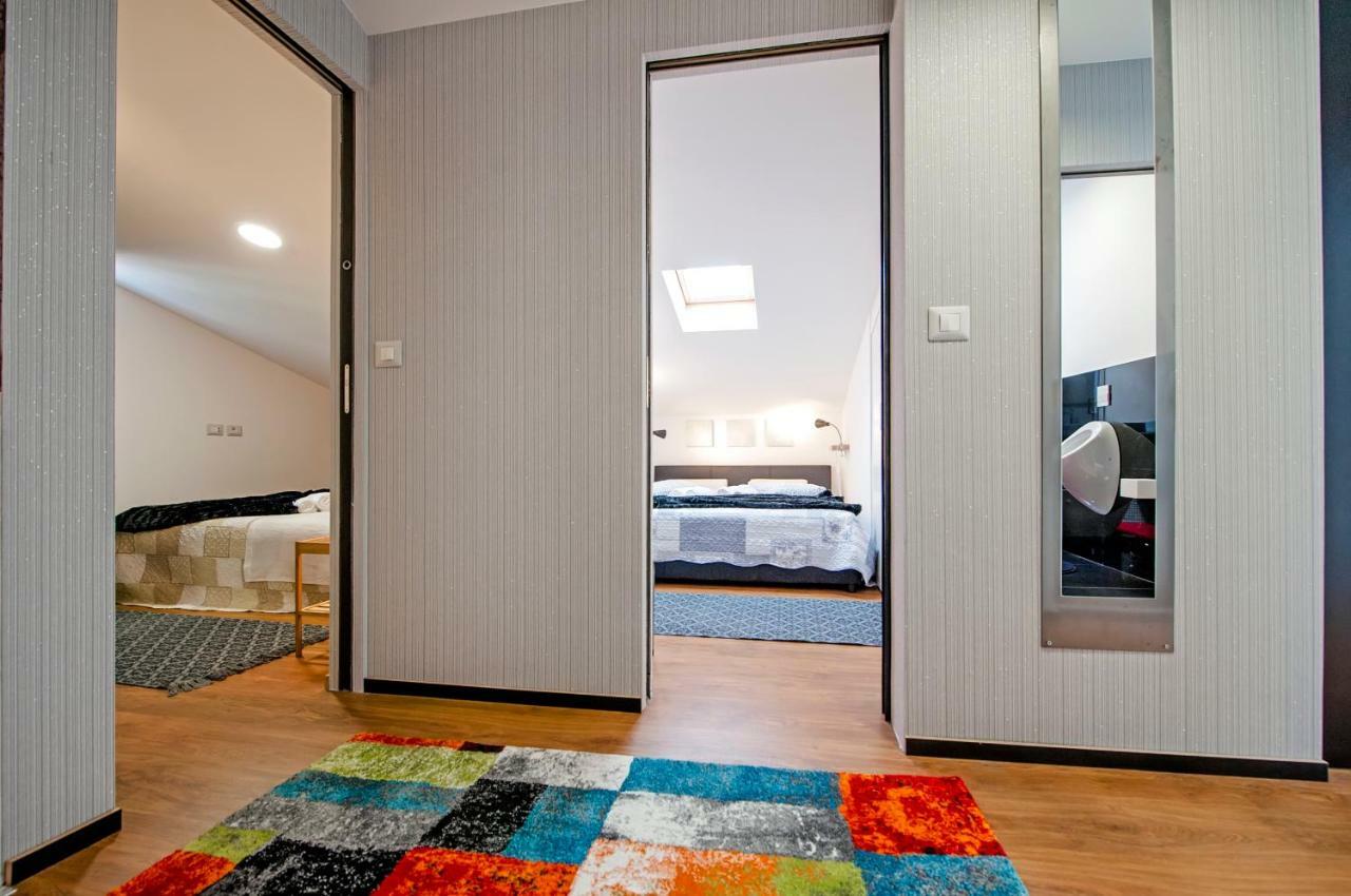 רוביני Lakovich Sea View Apartments מראה חיצוני תמונה