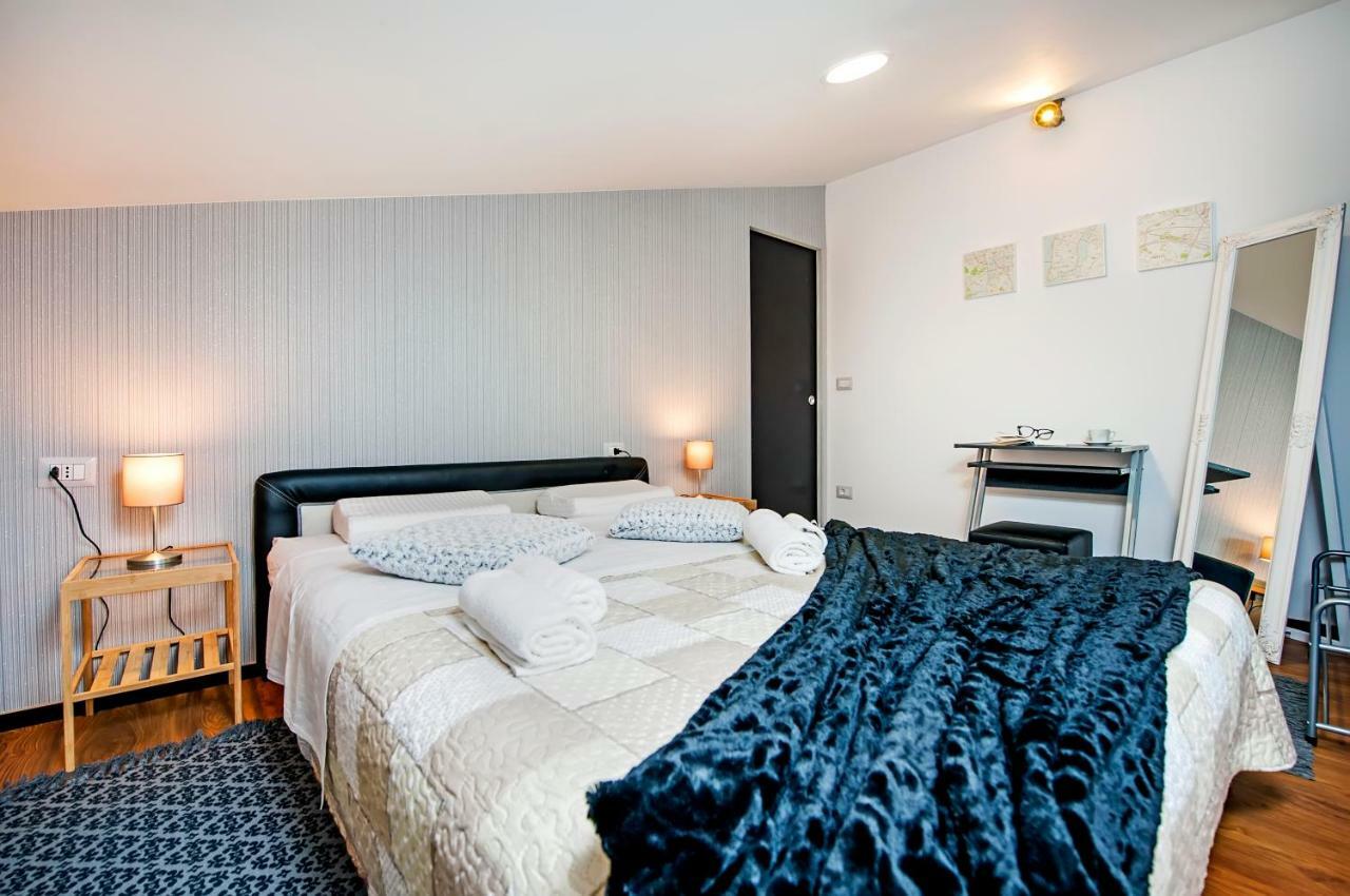 רוביני Lakovich Sea View Apartments מראה חיצוני תמונה